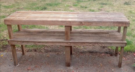 Gardening table