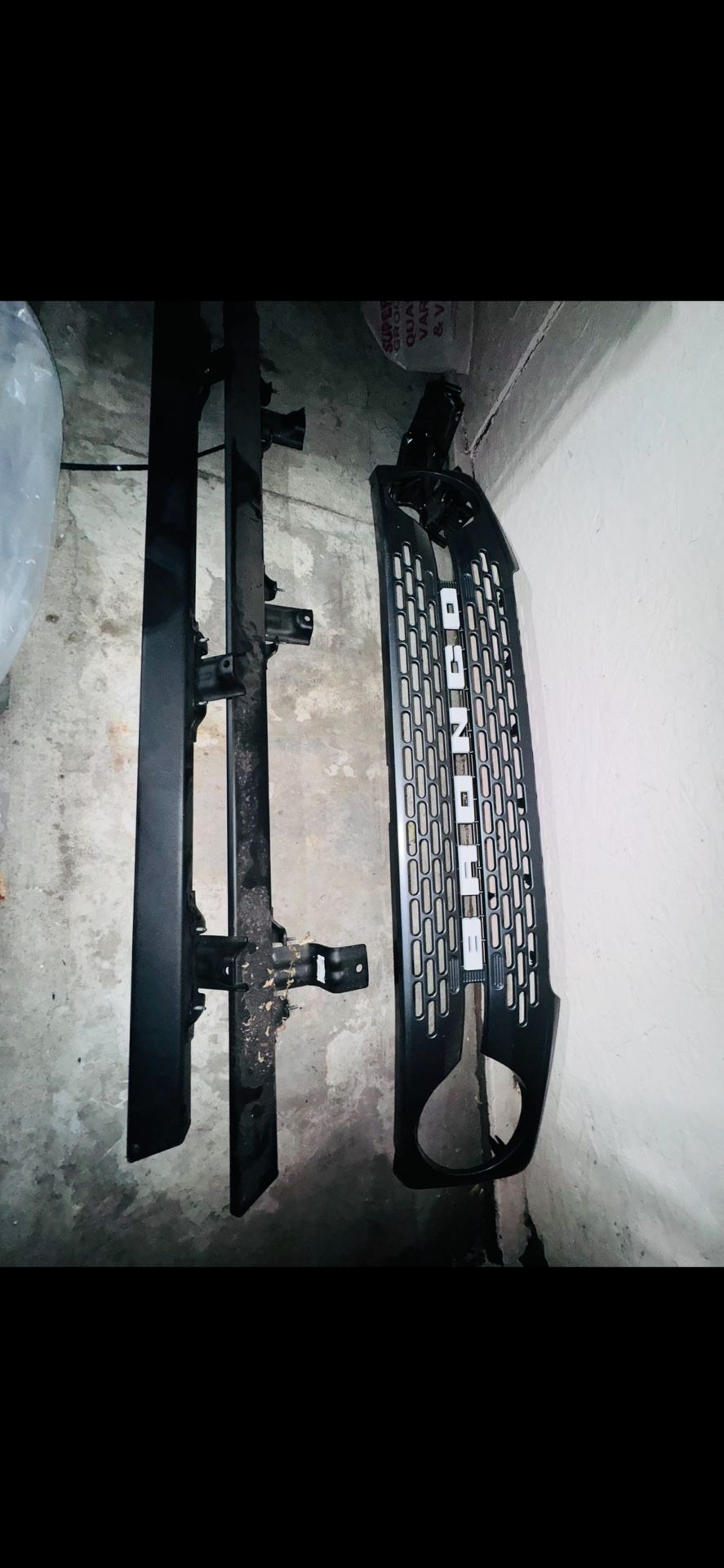Ford Bronco OEM Rock Sliders 2024 Rack Guard
