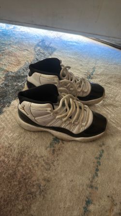 Jordan 11s