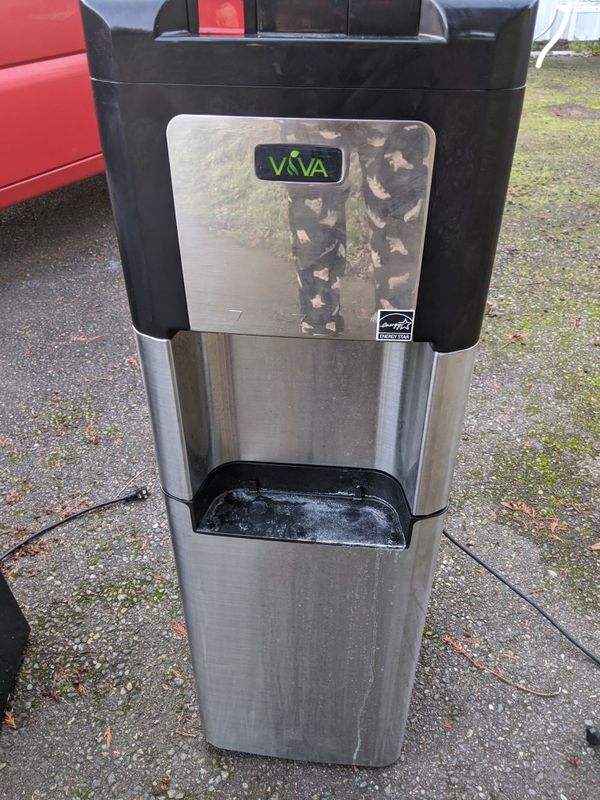 Viva water dispenser... for Sale in Stanwood, WA OfferUp