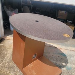 conference computer table 