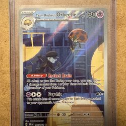 Team Rockets Orbeetle Special Illustration 198/182 Sv10: Destined Rivals