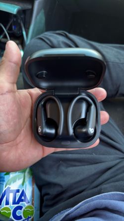 Powerbeats 2