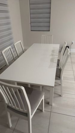 Dinning table and chairs $300