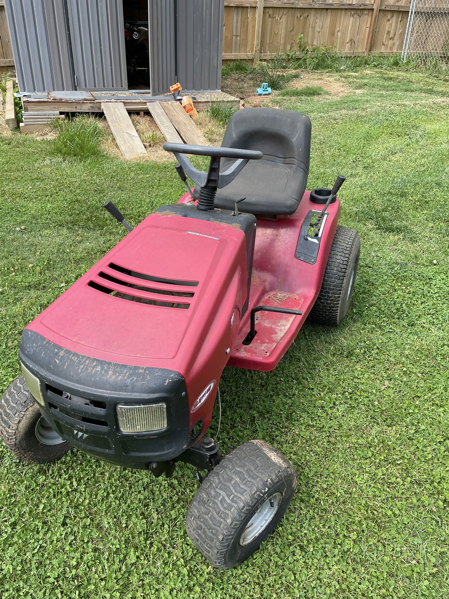 Riding Lawn Mower