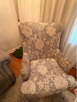 2 stylish ancient chairs+covers