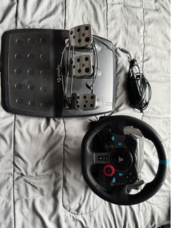 Logitech G29 Racing Wheel + Pedals (PS5/PS4/PC) – Excellent Condition