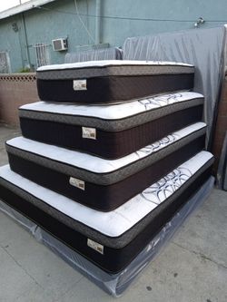 Full Size Mattress Pillow Top 12"     New Mattress In A Plastic Sealed