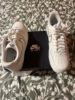 BRAND NEW Grey and white AF1”with receipt