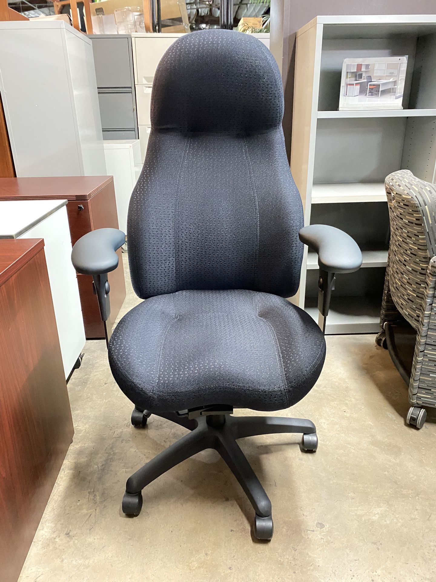 Lifeform ergonomic office chair