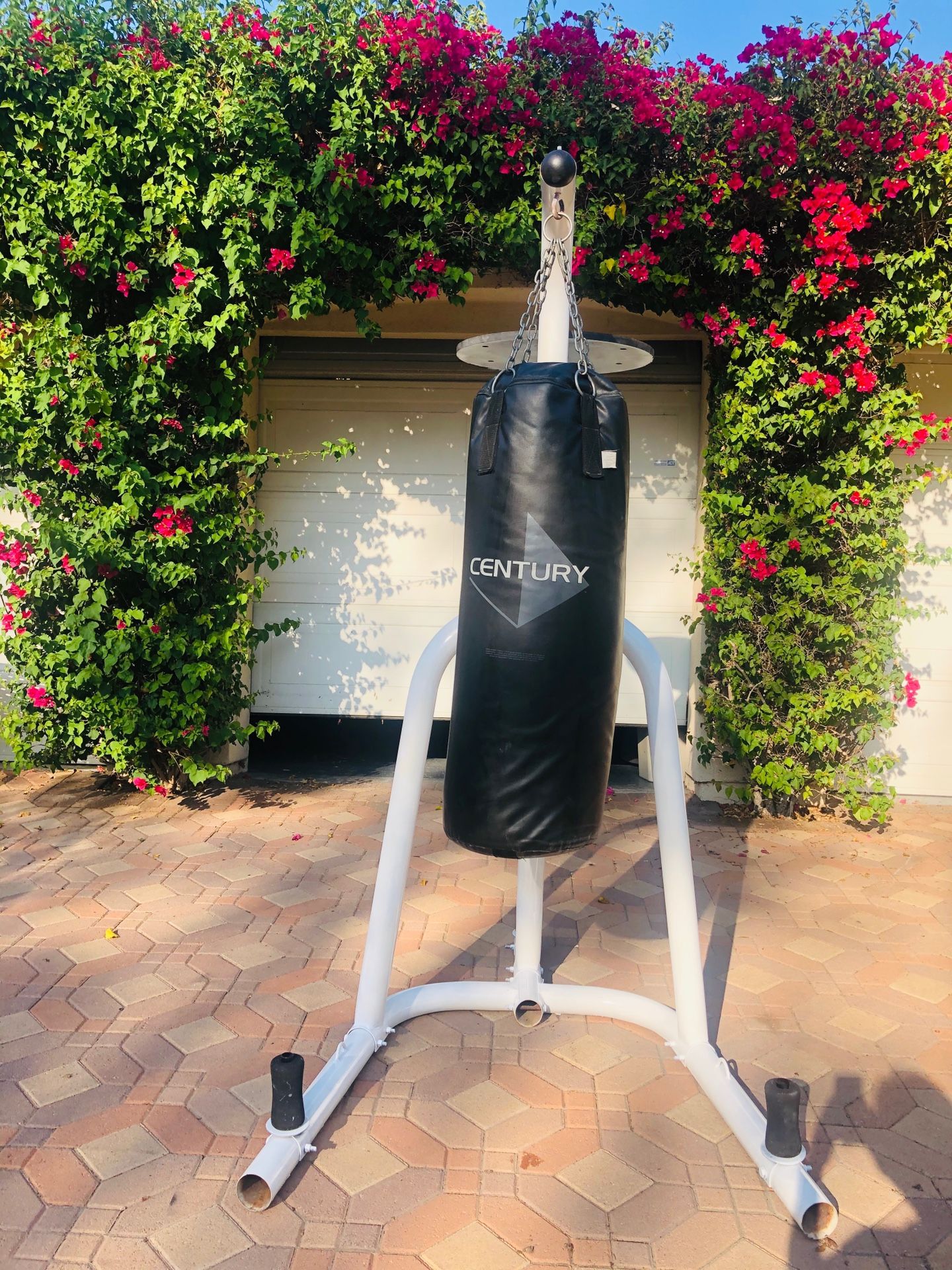 100bl/home gym/Punching bag/speed bag/stand/Delivery
