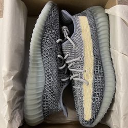 Adidas Yeezy 350 V2 Ash Blue Size 10.5M (Brand New)