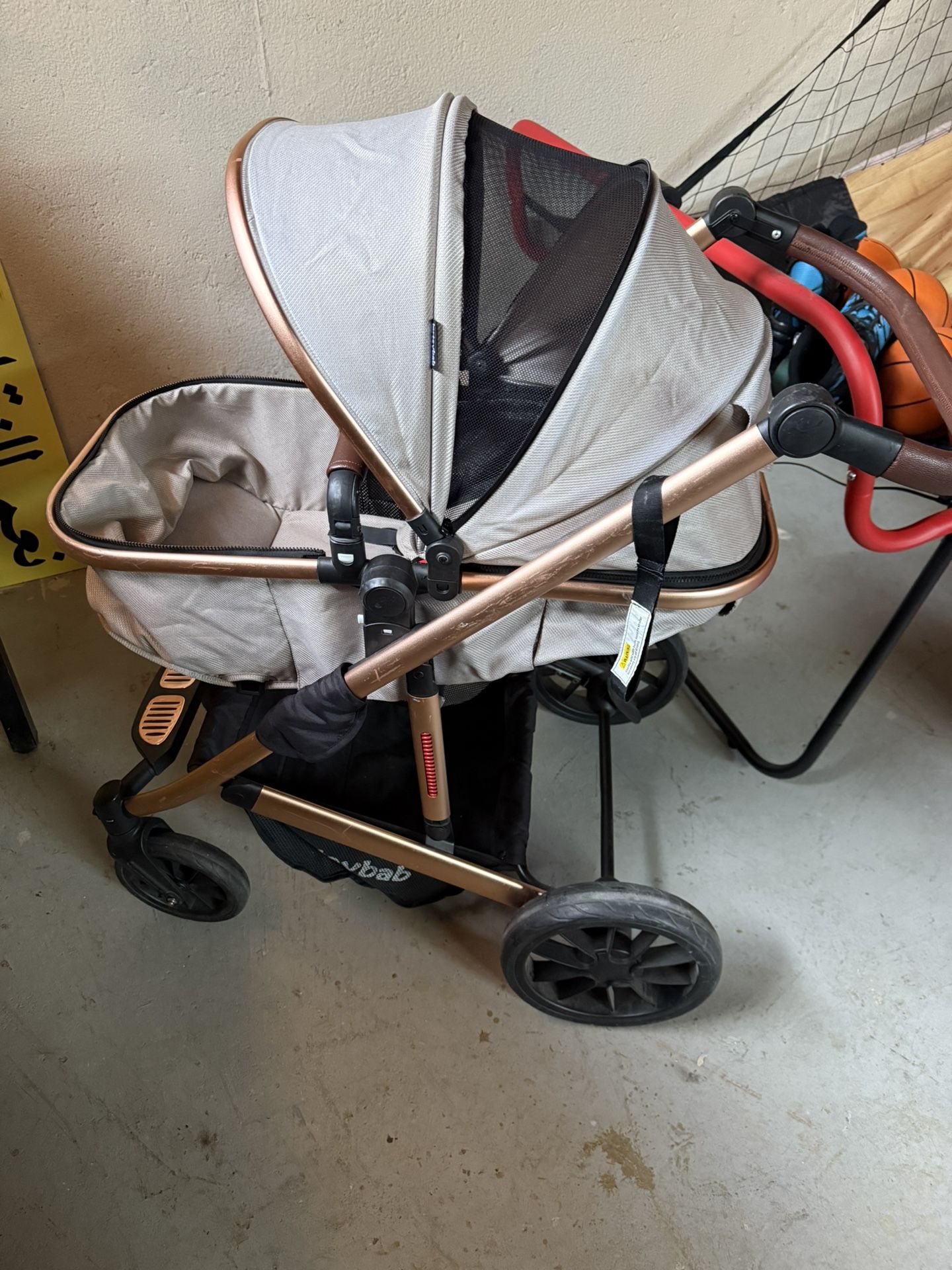 Stroller 