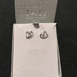 Zales Heart Earrings 