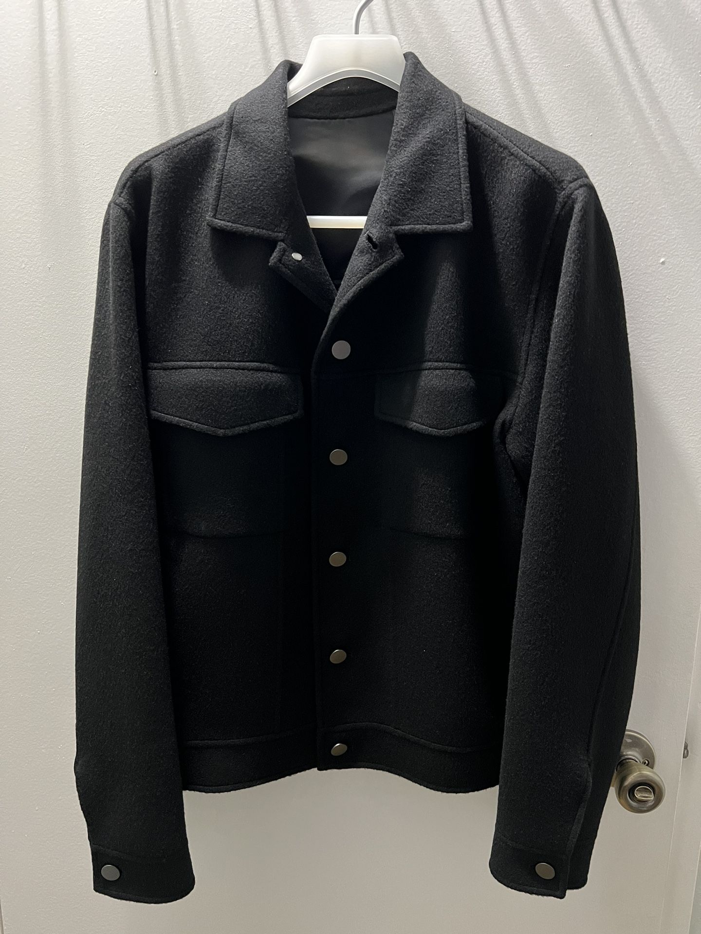 New Theory Men's Trucker Jacket Double Faced Wool Cashmere Black Size small