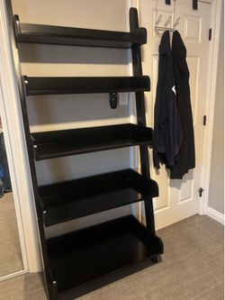 Modern Black Leaning Ladder Bookshelf | Solid Wood Display Shelf - Excellent Condition