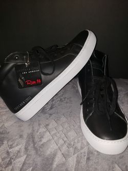 Sketchers Womens Size 9 Shoes