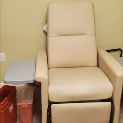 Champion 54 Series Medical Chair