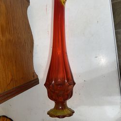 Amazing Vintage Amberina Glass Swung Vase