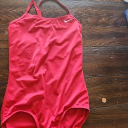 XL Nike Girls  Baithing Suit