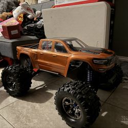 Traxxas Xmaxx 