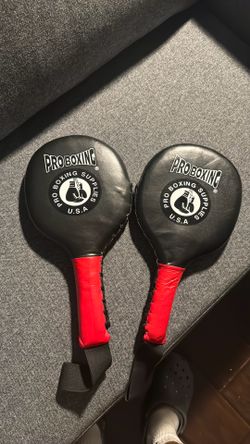 Boxing pads