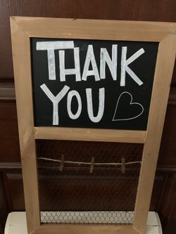 Cute Wood and Chicken Wire Message Board