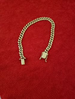 9 1/2" inch 10k solid gold cuban link bracelet 