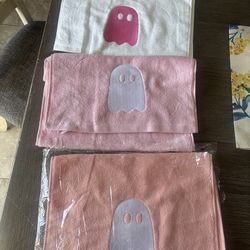 Bran New Set of towels