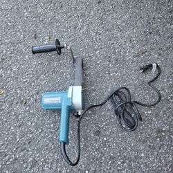 Makita
5 Amp 1-3/16 in. x 21 in. Corded Belt Sander