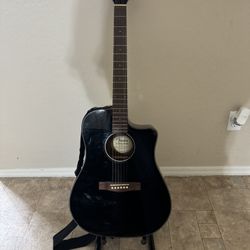 Accoustic/electric Fender Guitar Starter Kit