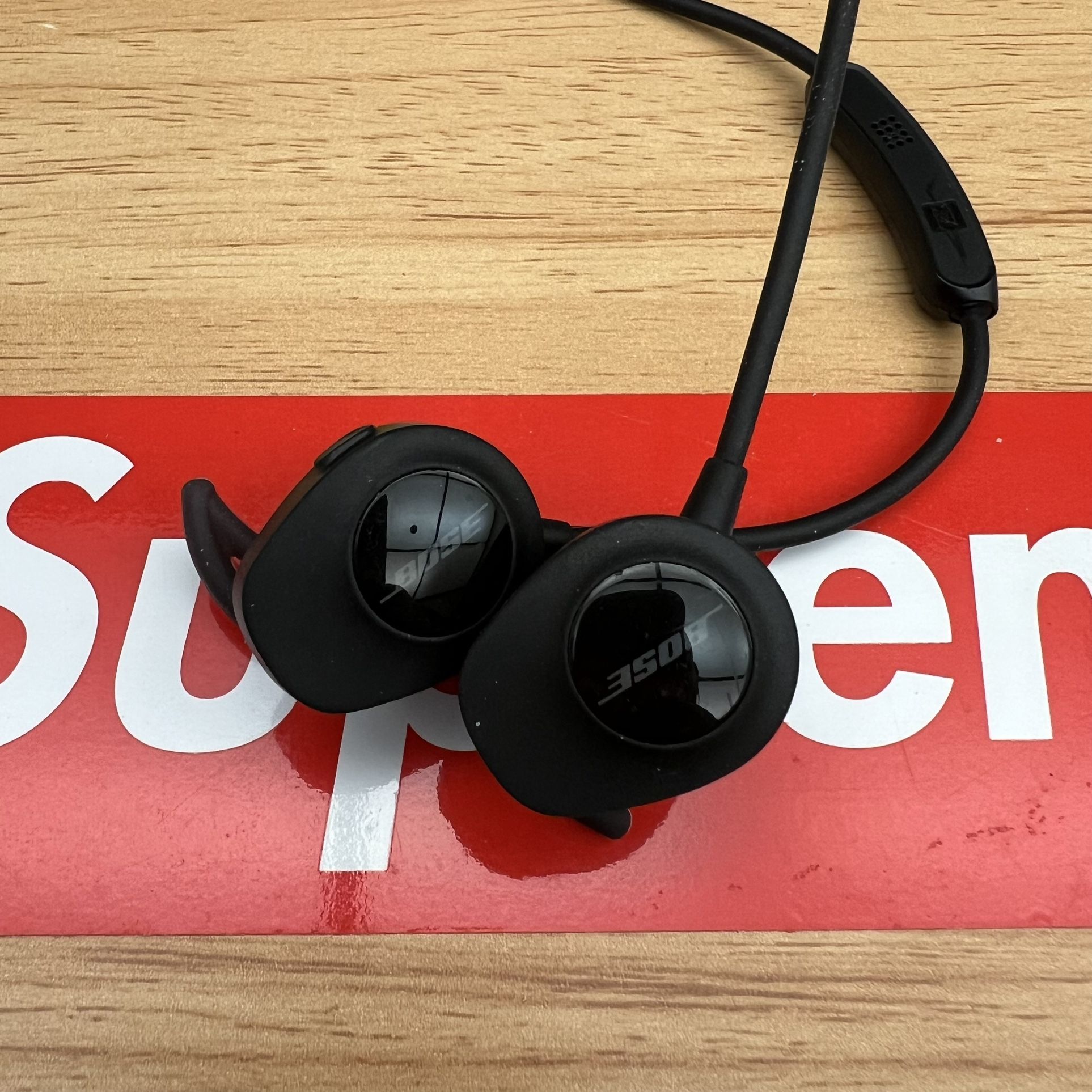 Bose soundSport Wireless Bluetooth In Ear Headphones