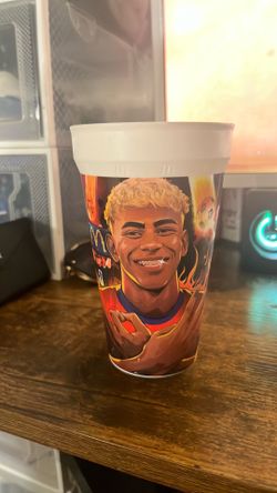 Lamine Yamal McDonald’s collectors cup