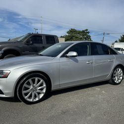 2013 Audi A4 Premium Plus 4D Sedan Qtro 2.0T 124k miles AWD Runs great  Black heated leather seats  Sunroof  Clean title  Financing available  253-444