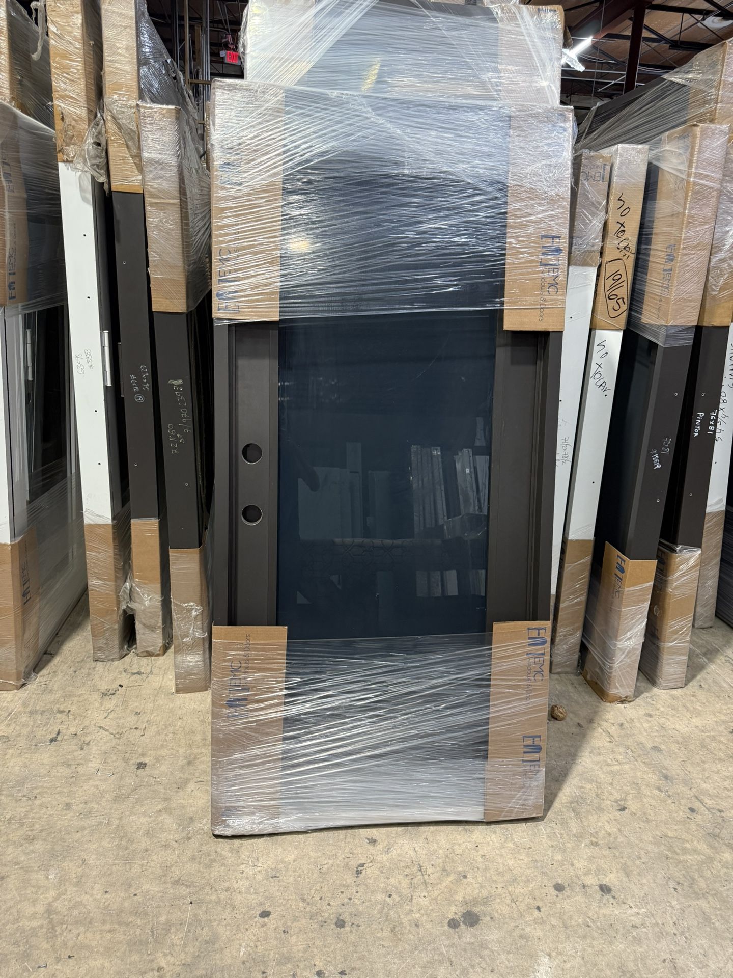 Puertas y Ventanas de Impacto