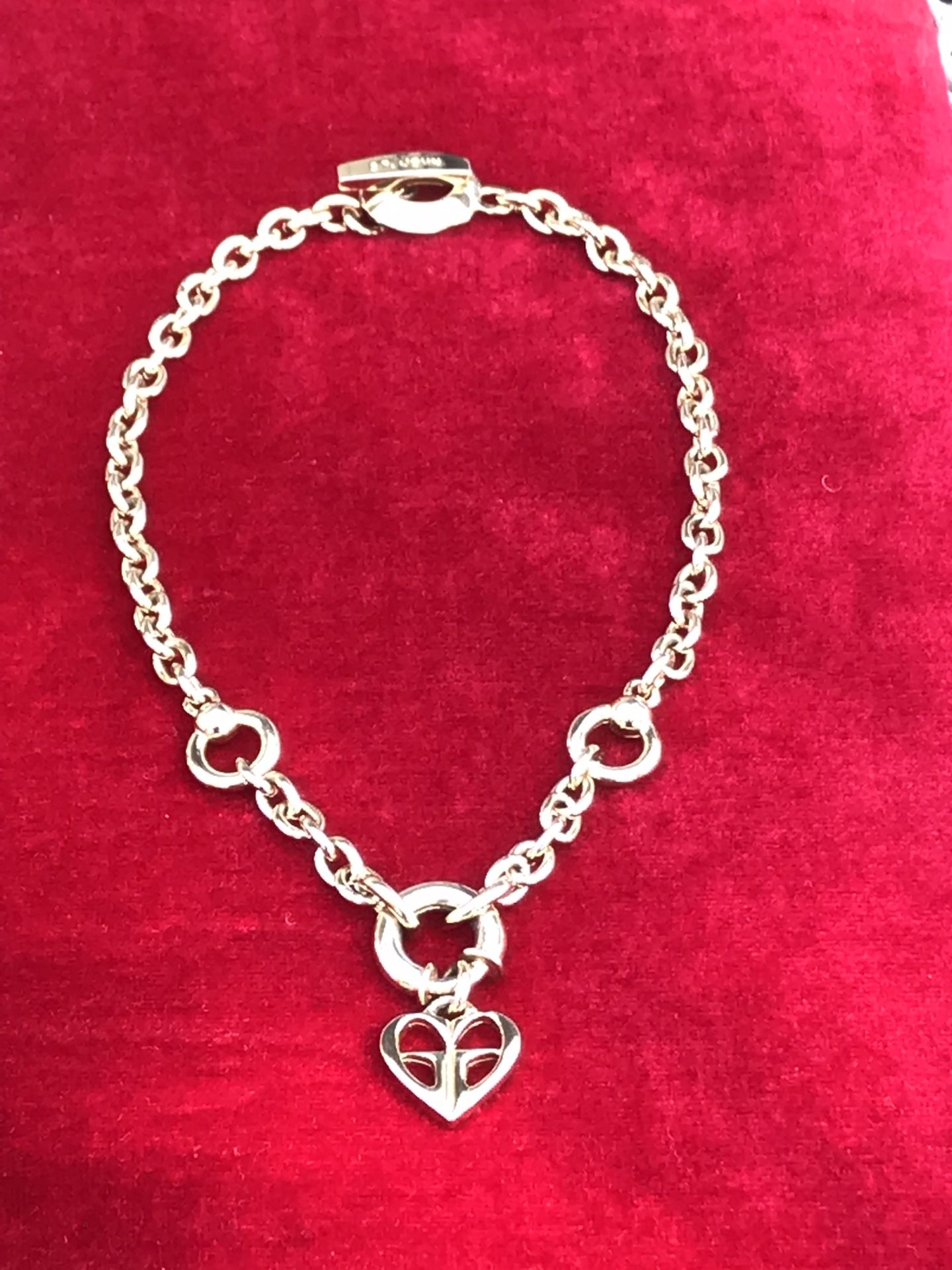 ST.JOHN VINTAGE NECKLACE