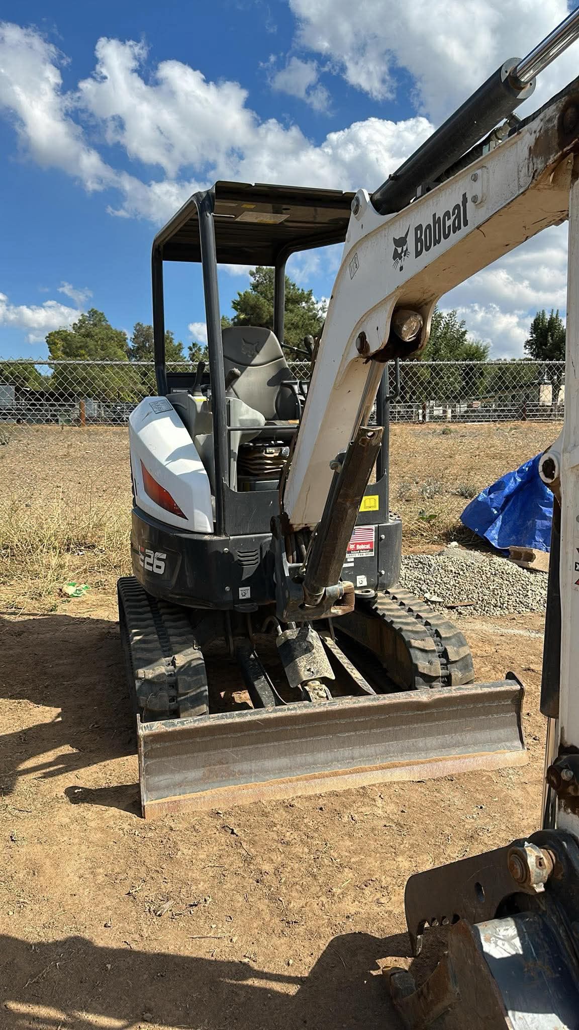Bobcat E26