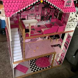 Barbie House Play