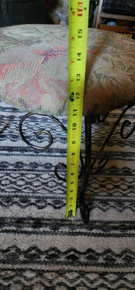 Iron Leg Foot/plant Stool