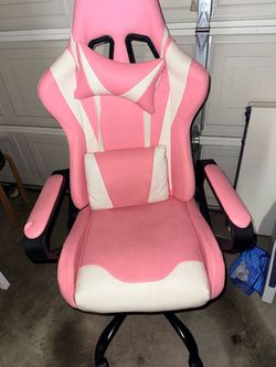 Pink game chair