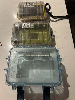 Two Clear Cases Pelican And One No Pelican
