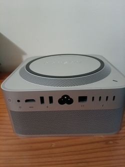 Apple Mac studio M2 max
