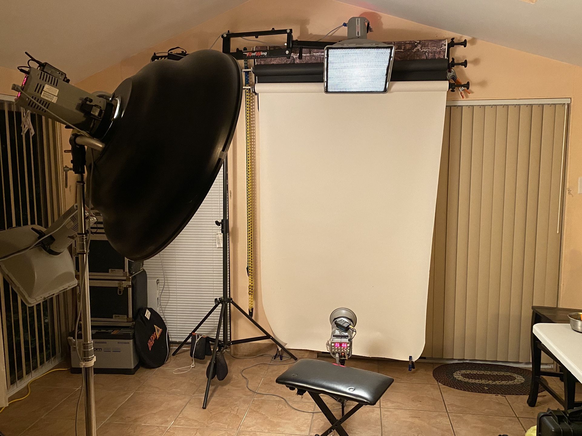 Professional Portrait Studio Equipment 