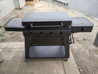 Camp Chef Gridiron Pro 36