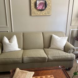 Ethan Allen Sofa and love seat 