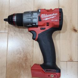 Milwaukee 2904-20 Fuel Drill 1/2 USED 