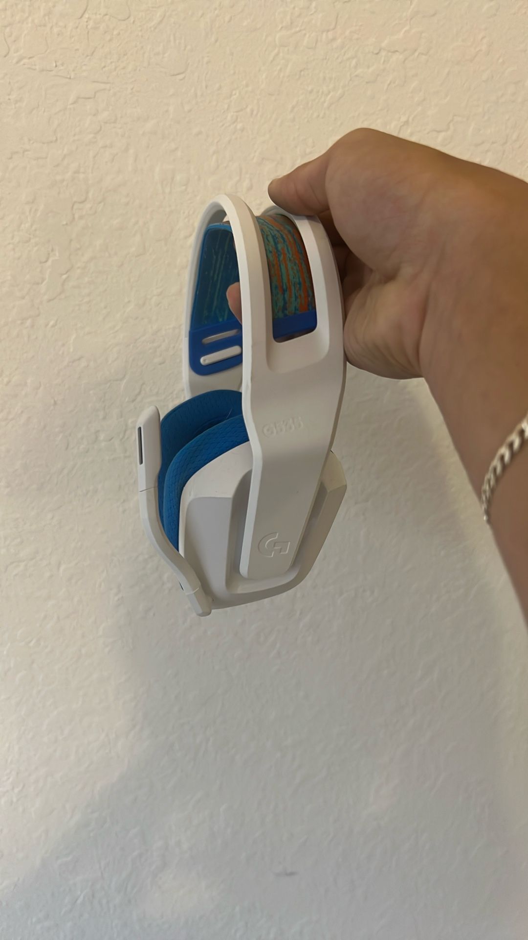 Logitech G535 Gaming Headphones