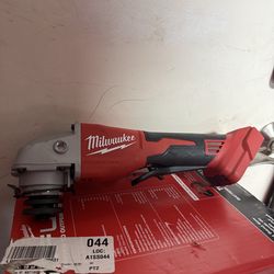 Milwaukee  M 18 grinder