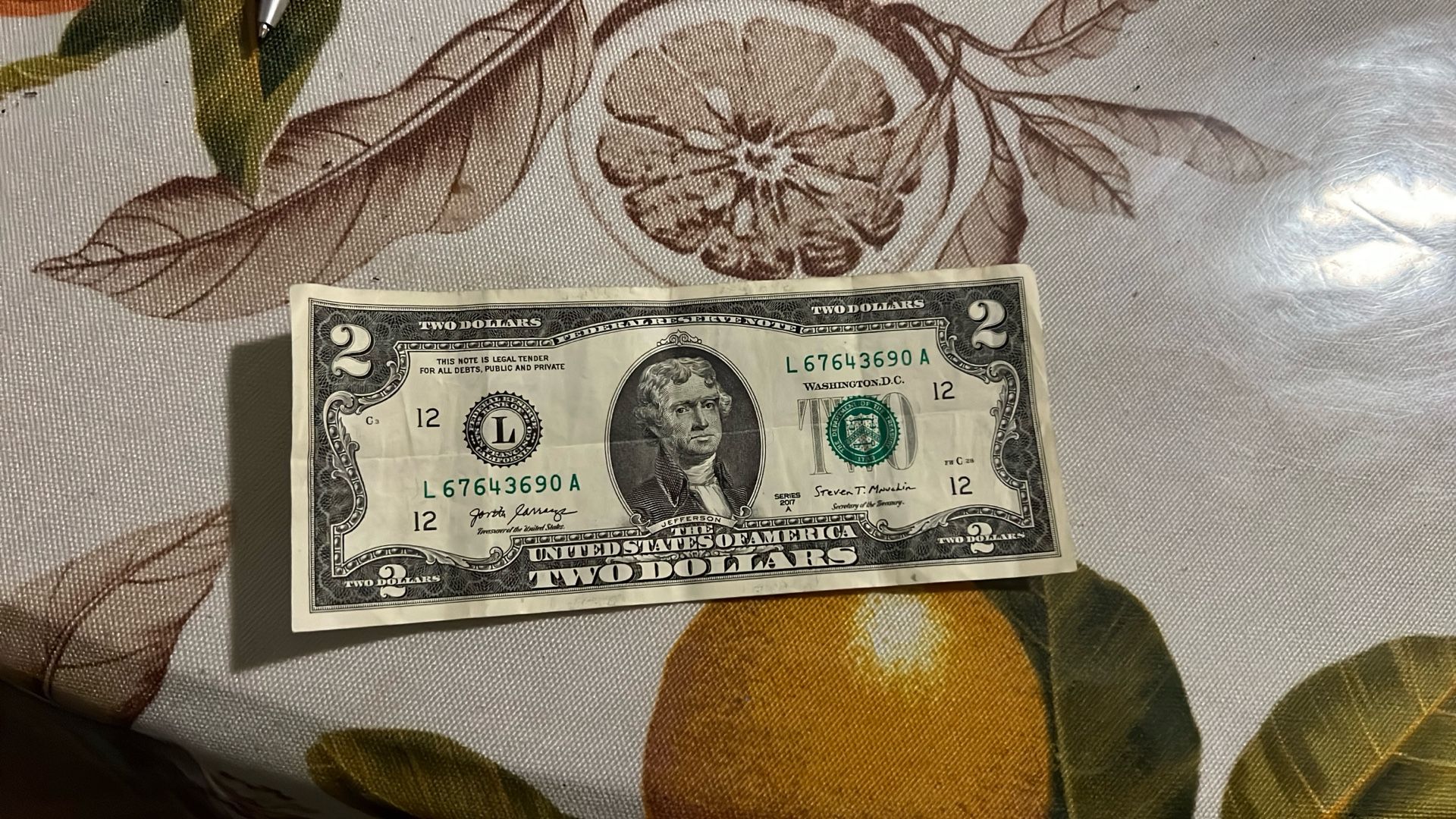 2 Dollars