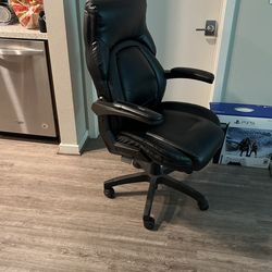 LAZBOY Lumber Support Chair